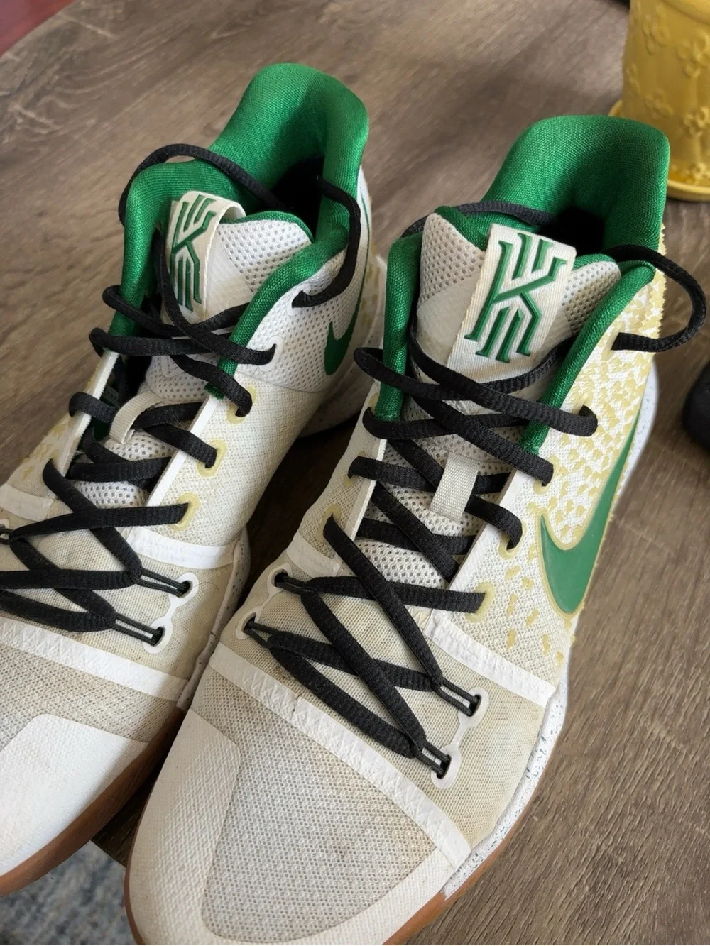 Nike Kyrie 3 NikeID / Nike By You basketball shoes